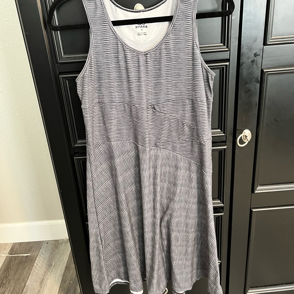 Prana Dress Black/Grey